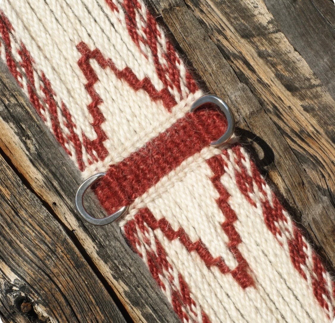 32” Mohair Straight Cinch